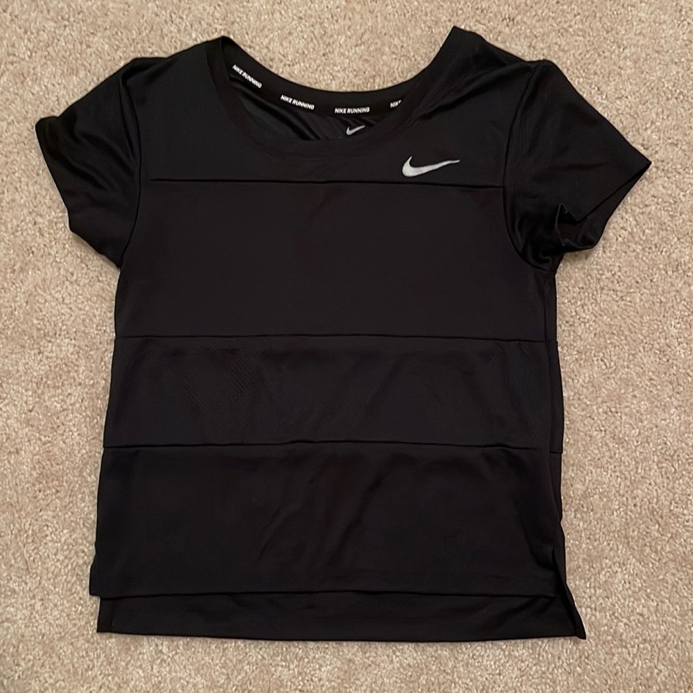 Nike Black Short Sleeve Tee